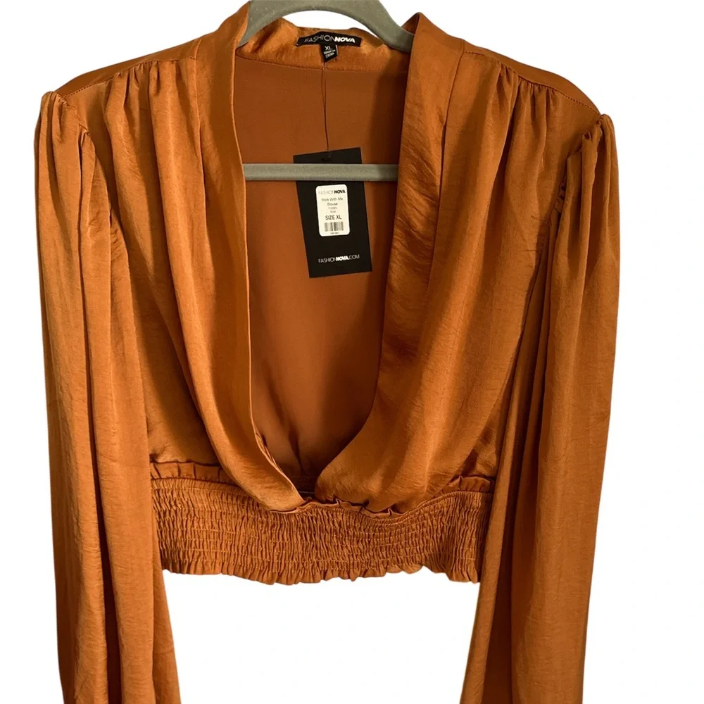 STICK WITH ME BLOUSE - RUST - Picture 1 of 5